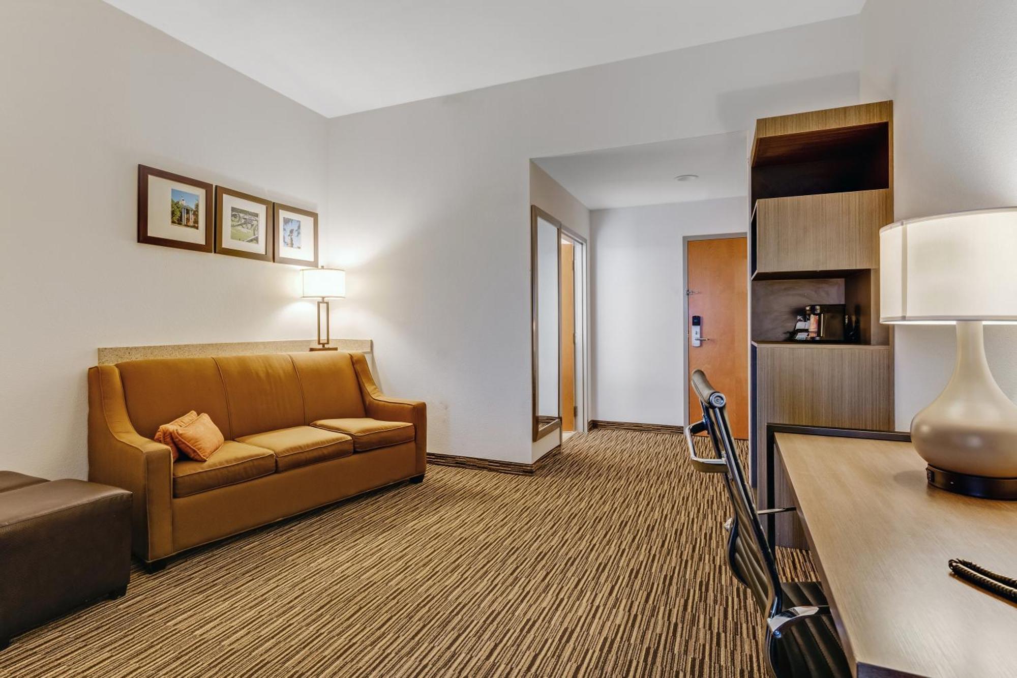 Comfort Suites Murfreesboro Exterior foto